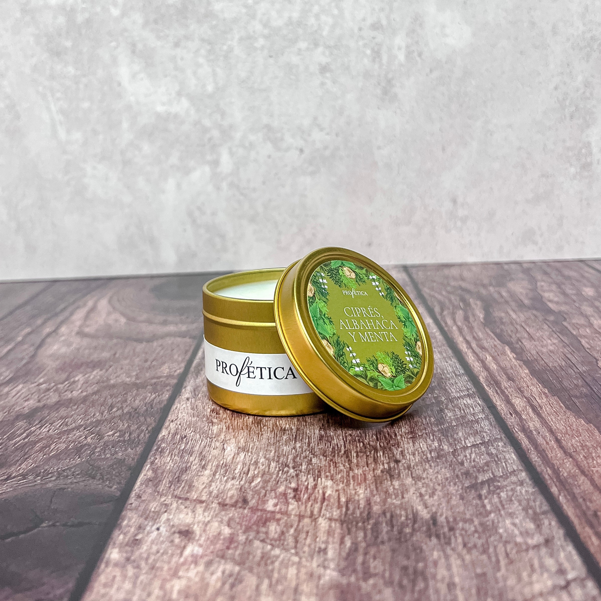 CIPRÉS, ALBAHACA Y MENTA